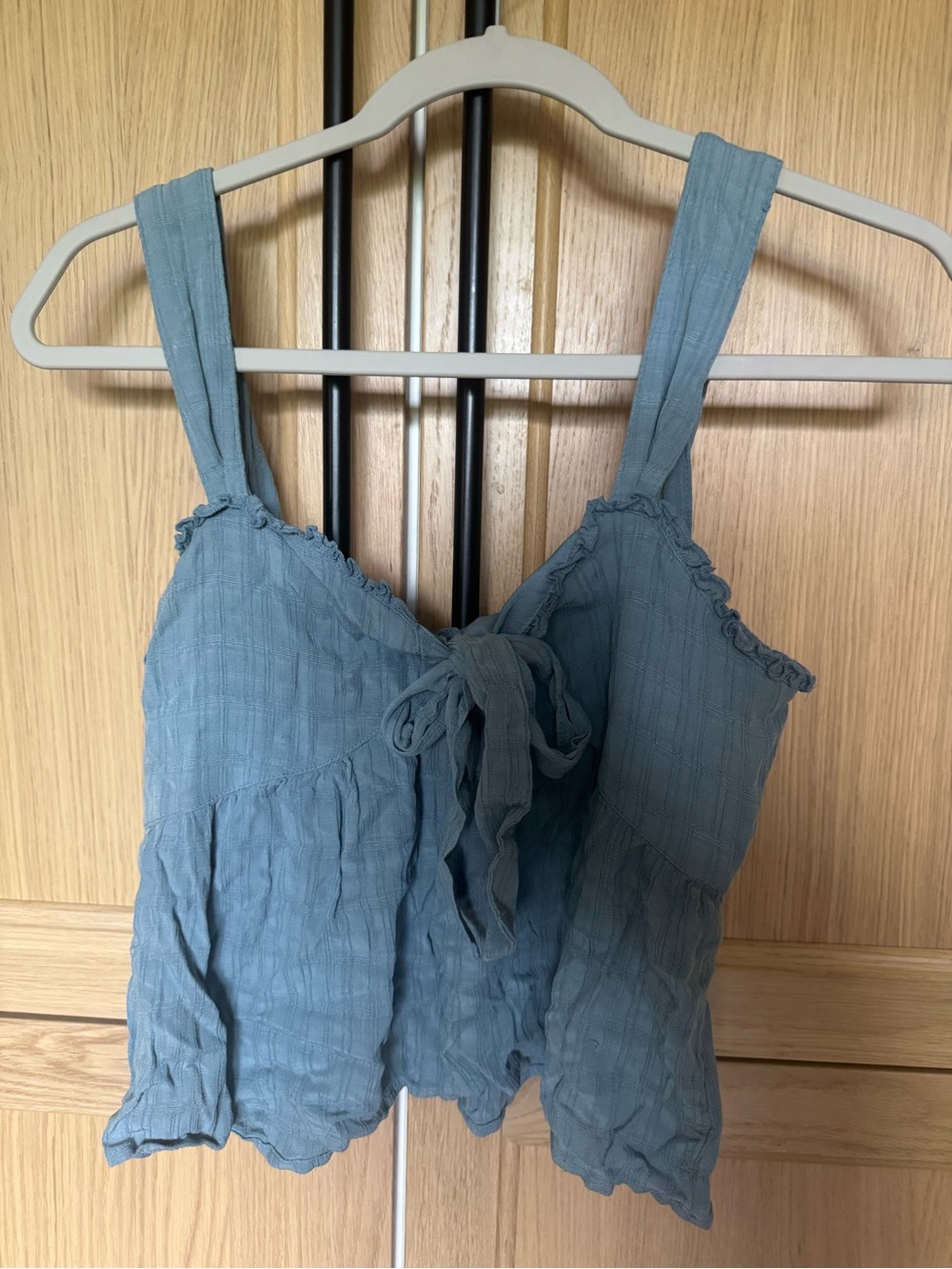 Women’s Sleeveless Tie-Front Tank Top - Blue